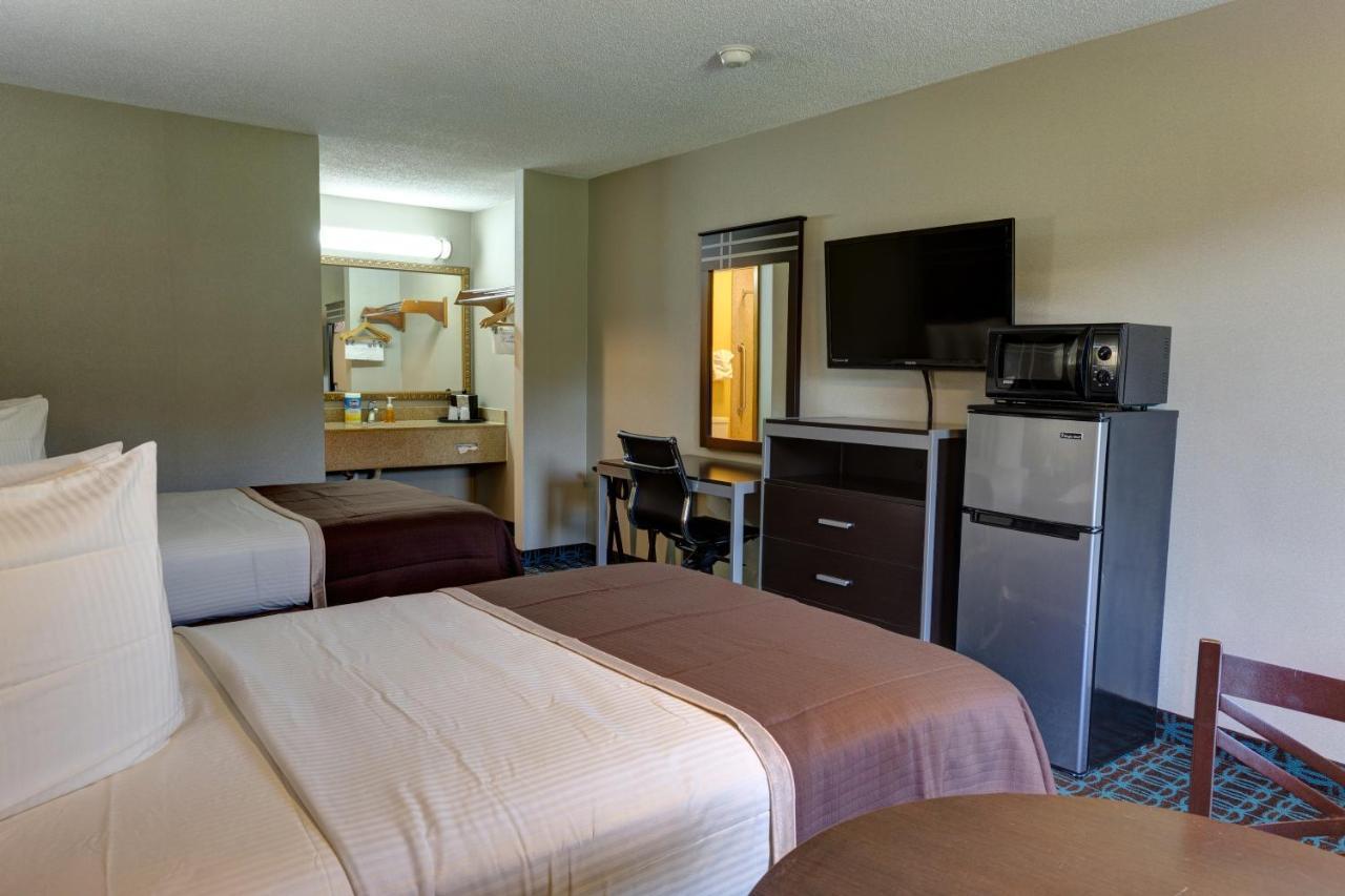 Deluxe Inn - Fayetteville I-95 Ngoại thất bức ảnh
