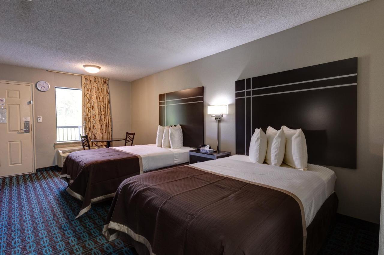 Deluxe Inn - Fayetteville I-95 Ngoại thất bức ảnh