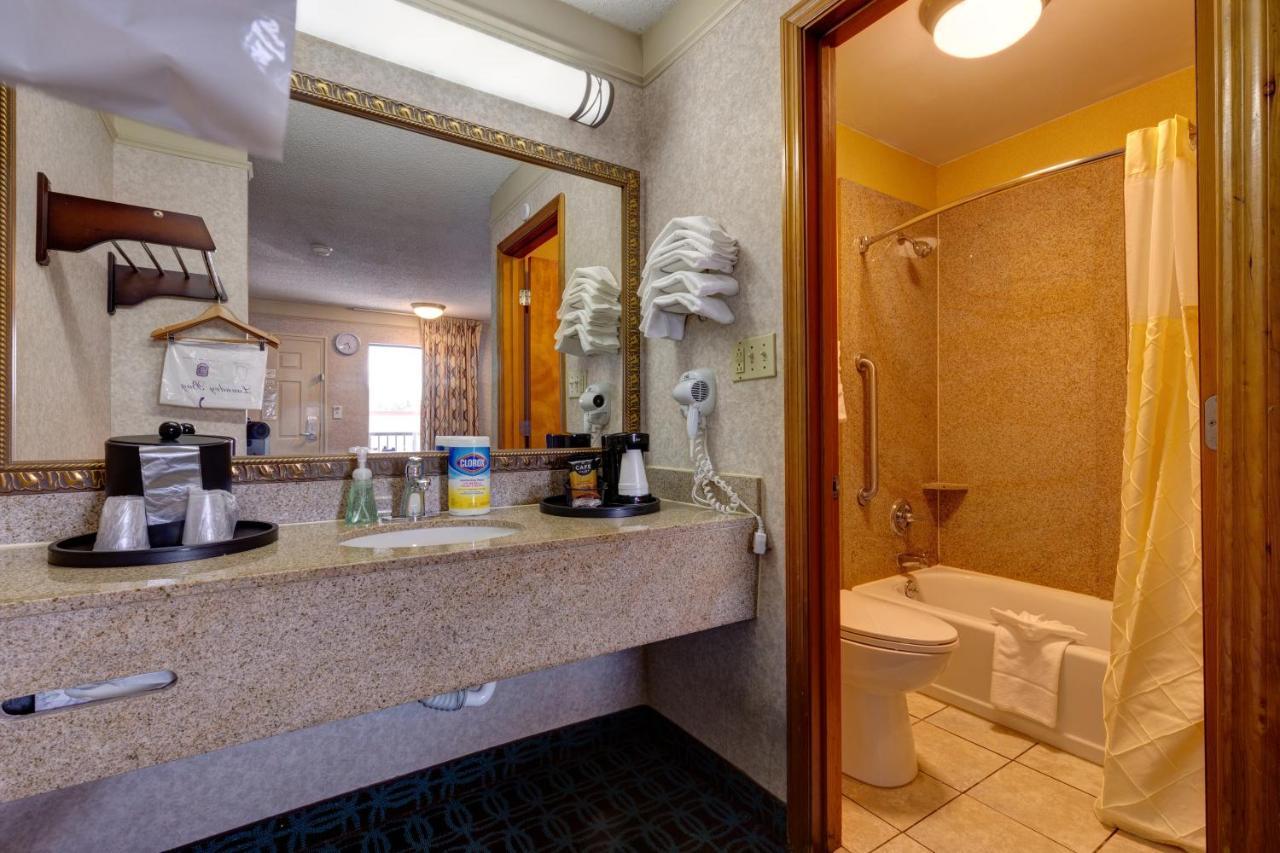 Deluxe Inn - Fayetteville I-95 Ngoại thất bức ảnh