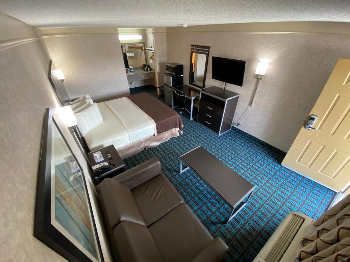 Deluxe Inn - Fayetteville I-95 Ngoại thất bức ảnh