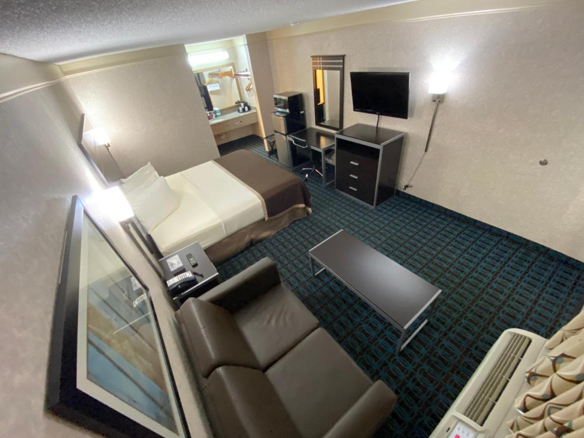 Deluxe Inn - Fayetteville I-95 Ngoại thất bức ảnh