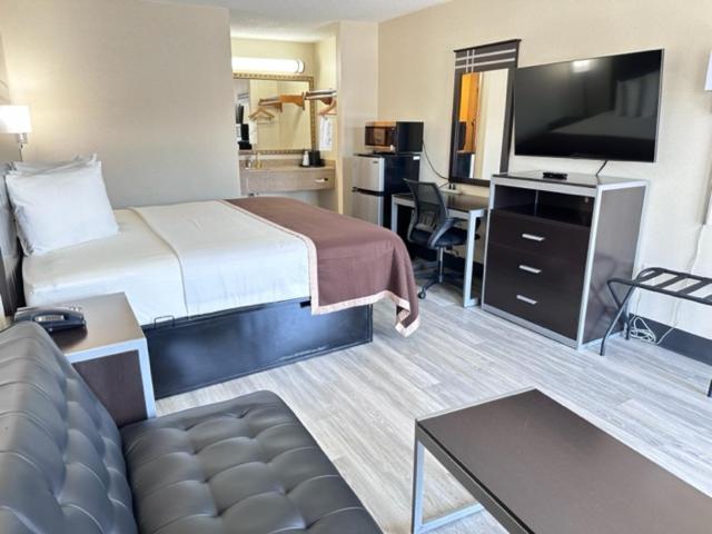 Deluxe Inn - Fayetteville I-95 Ngoại thất bức ảnh