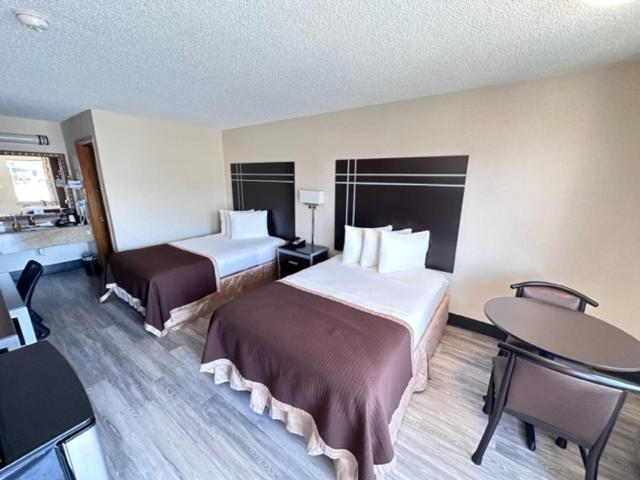 Deluxe Inn - Fayetteville I-95 Ngoại thất bức ảnh