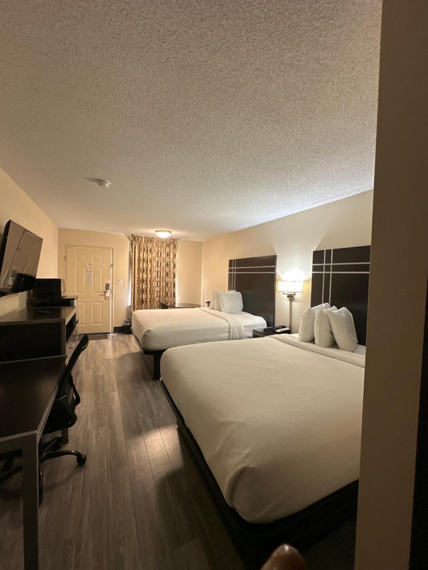 Deluxe Inn - Fayetteville I-95 Ngoại thất bức ảnh