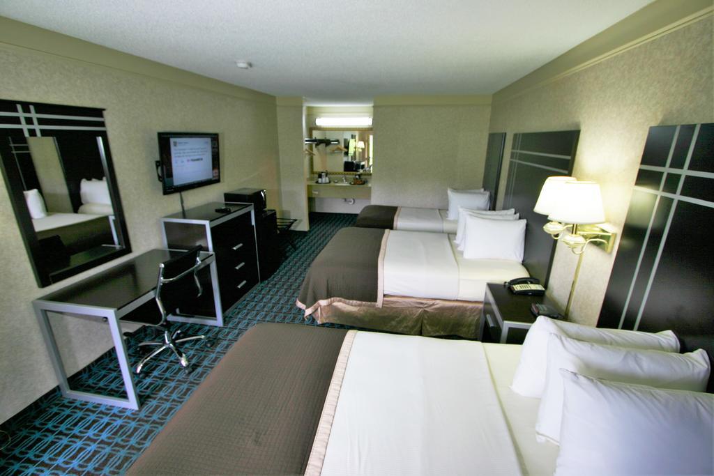 Deluxe Inn - Fayetteville I-95 Ngoại thất bức ảnh