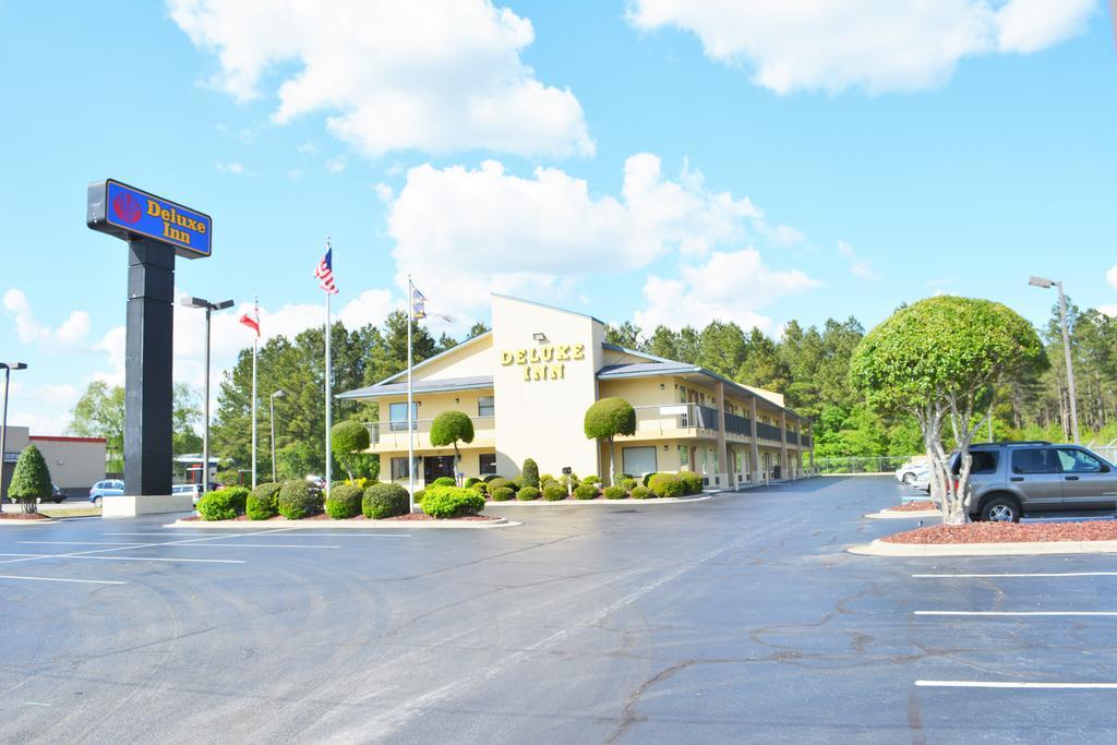 Deluxe Inn - Fayetteville I-95 Ngoại thất bức ảnh