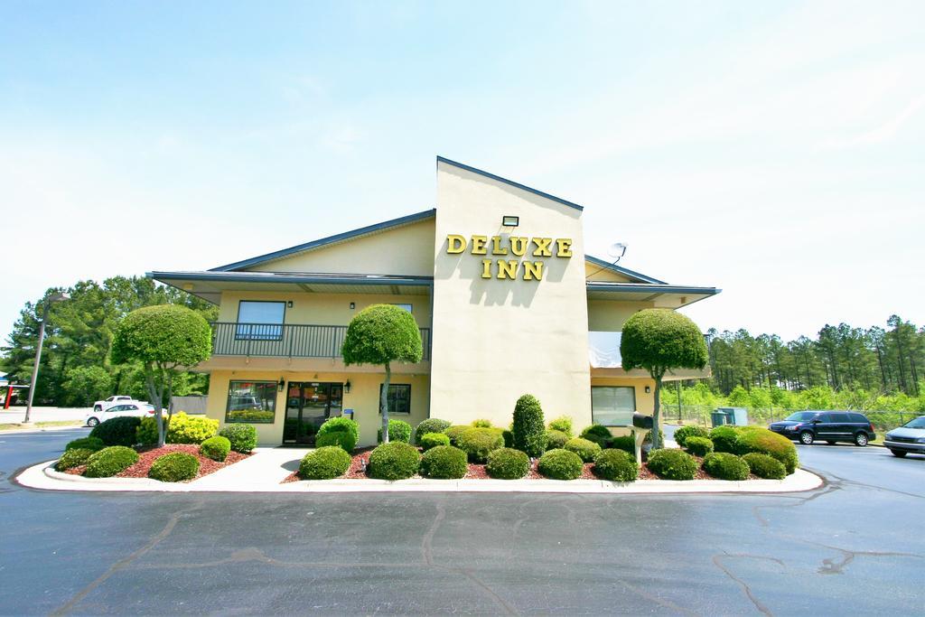 Deluxe Inn - Fayetteville I-95 Ngoại thất bức ảnh